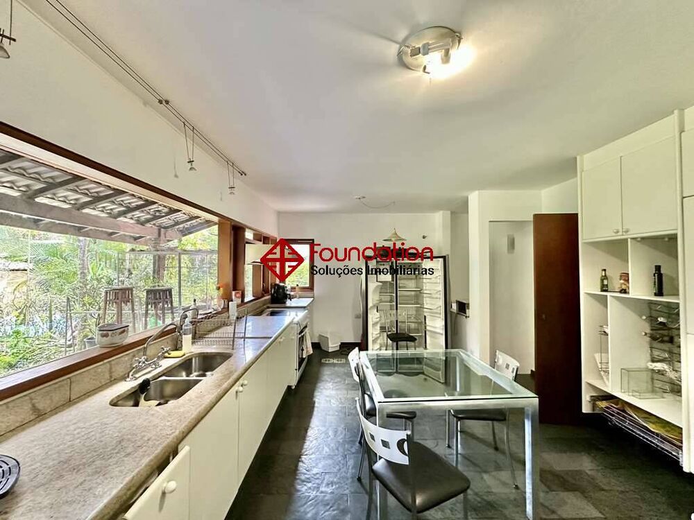 Casa de Condomínio à venda com 4 quartos, 417m² - Foto 3