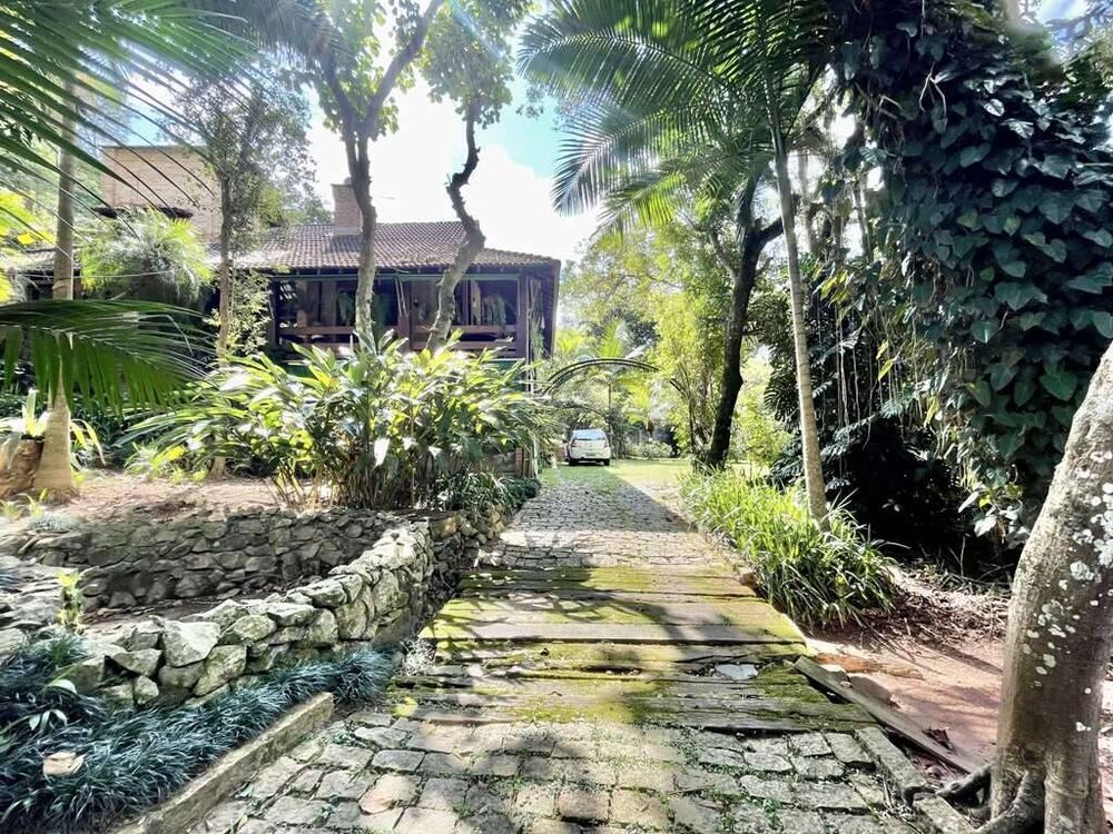 Casa à venda com 3 quartos, 363m² - Foto 24