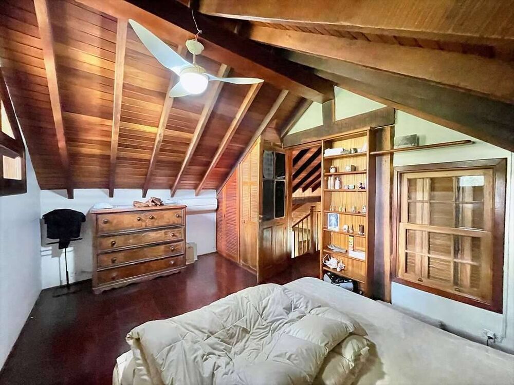 Casa à venda com 3 quartos, 363m² - Foto 29