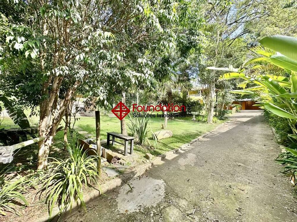 Casa de Condomínio à venda com 3 quartos, 150m² - Foto 2