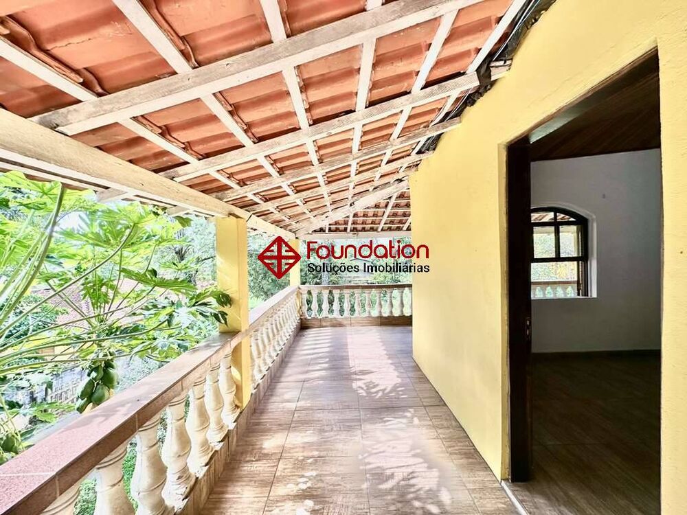 Casa de Condomínio à venda com 3 quartos, 150m² - Foto 3