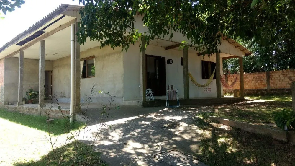 Casa, 3 quartos, 200 m² - Foto 1