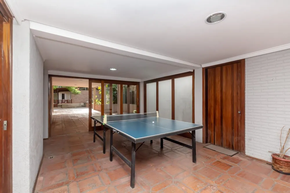 Apartamento, 4 quartos, 231 m² - Foto 2