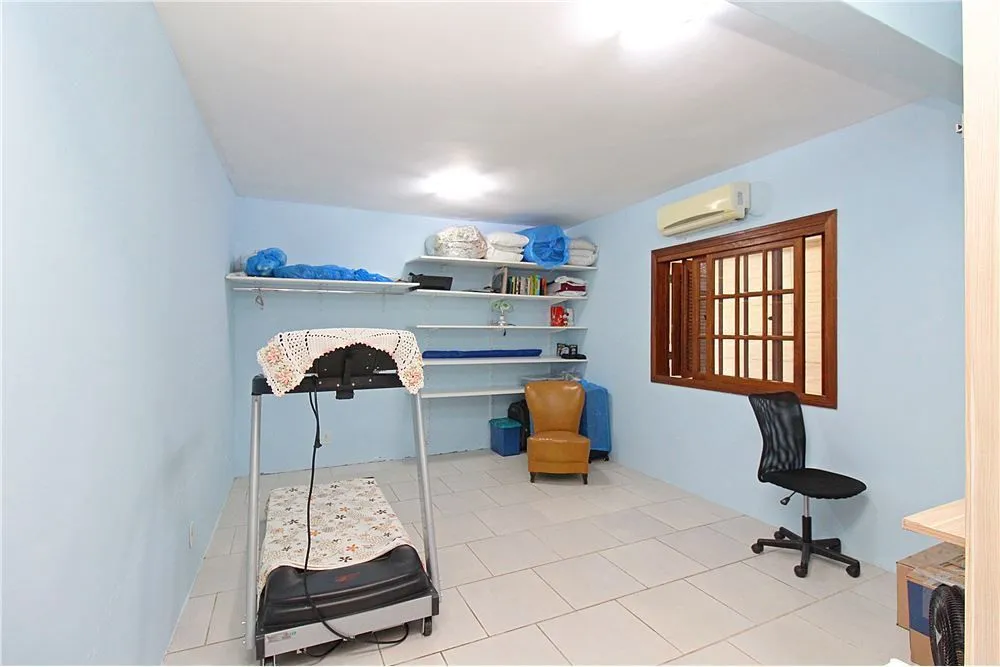 Casa, 3 quartos, 198 m² - Foto 3