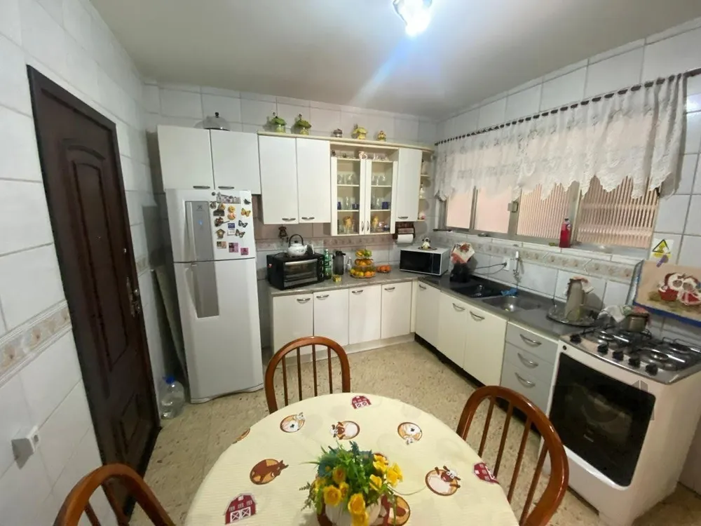 Casa, 4 quartos, 264 m² - Foto 5