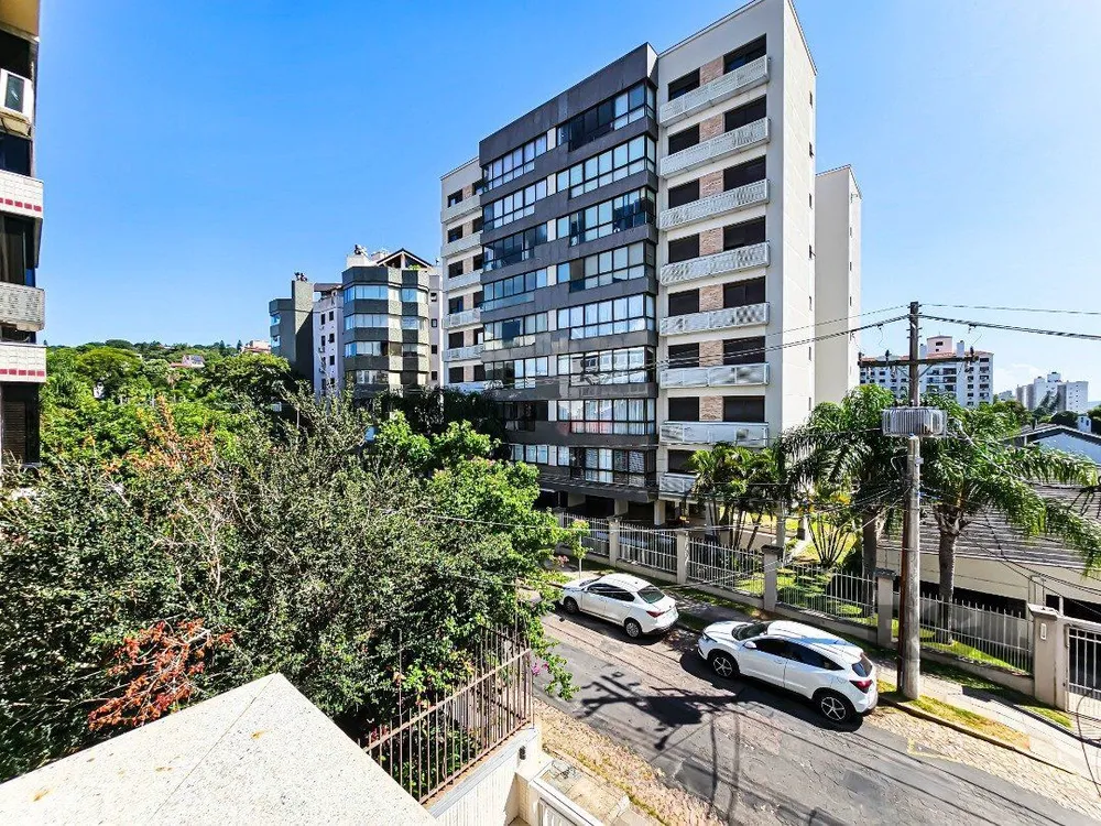 Casa, 4 quartos, 256 m² - Foto 1