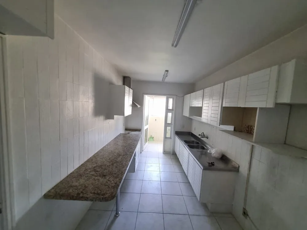 Apartamento, 3 quartos, 121 m² - Foto 2