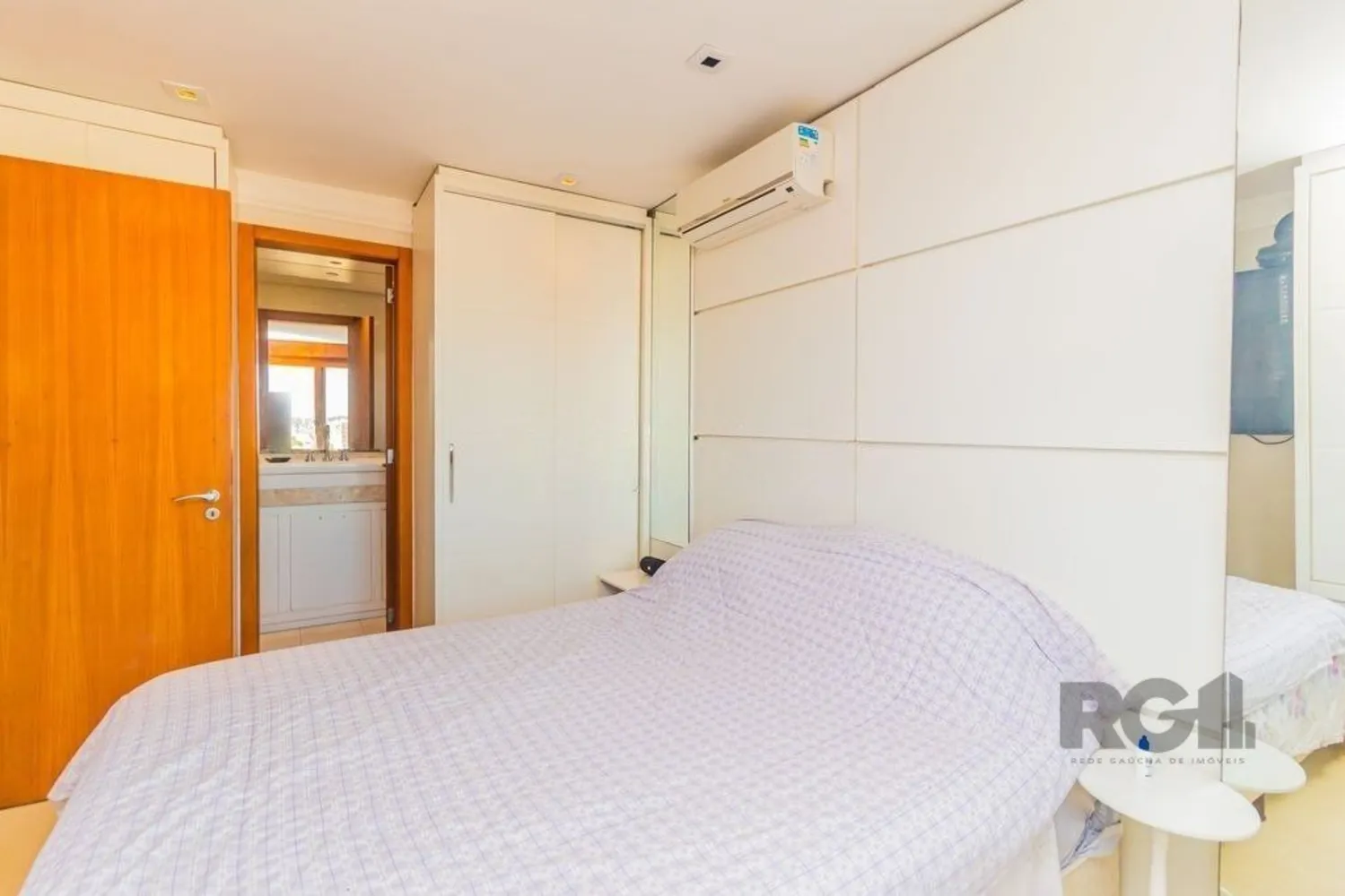 Casa, 4 quartos, 254 m² - Foto 2