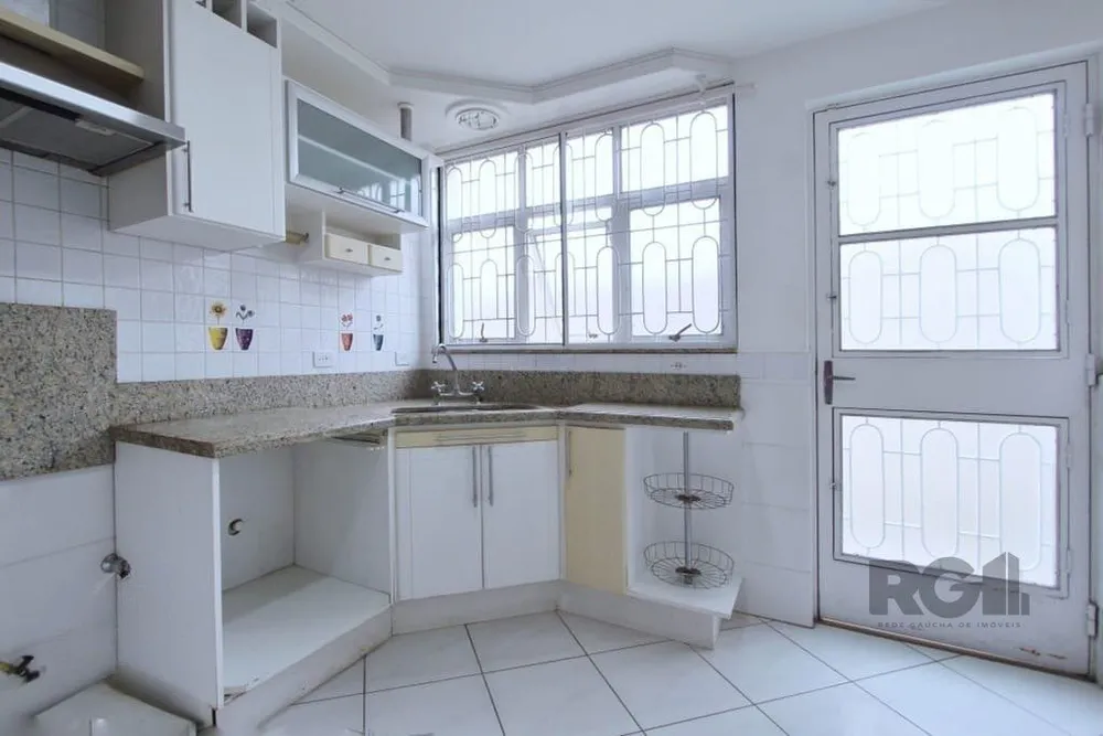 Casa, 3 quartos, 250 m² - Foto 1