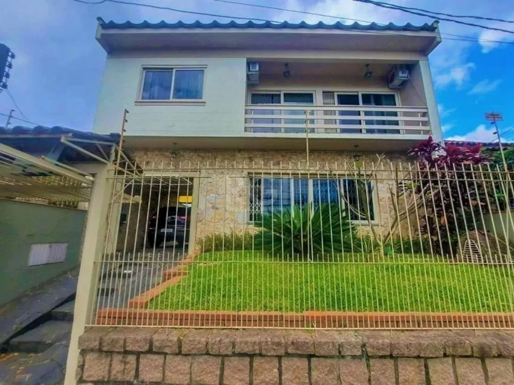 Casa, 3 quartos, 250 m² - Foto 2