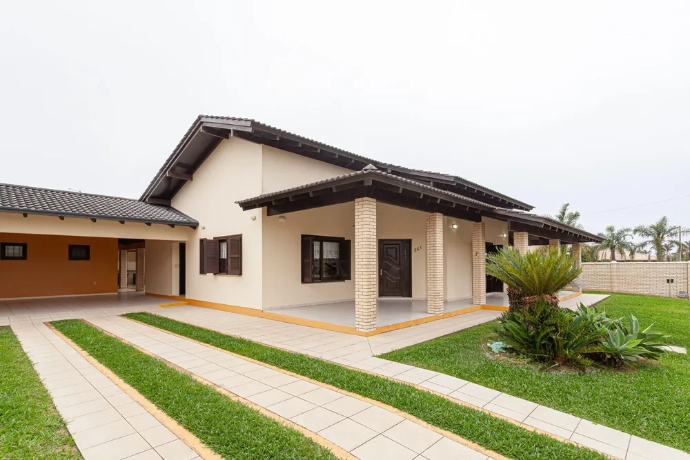 Casa, 4 quartos, 335 m² - Foto 1