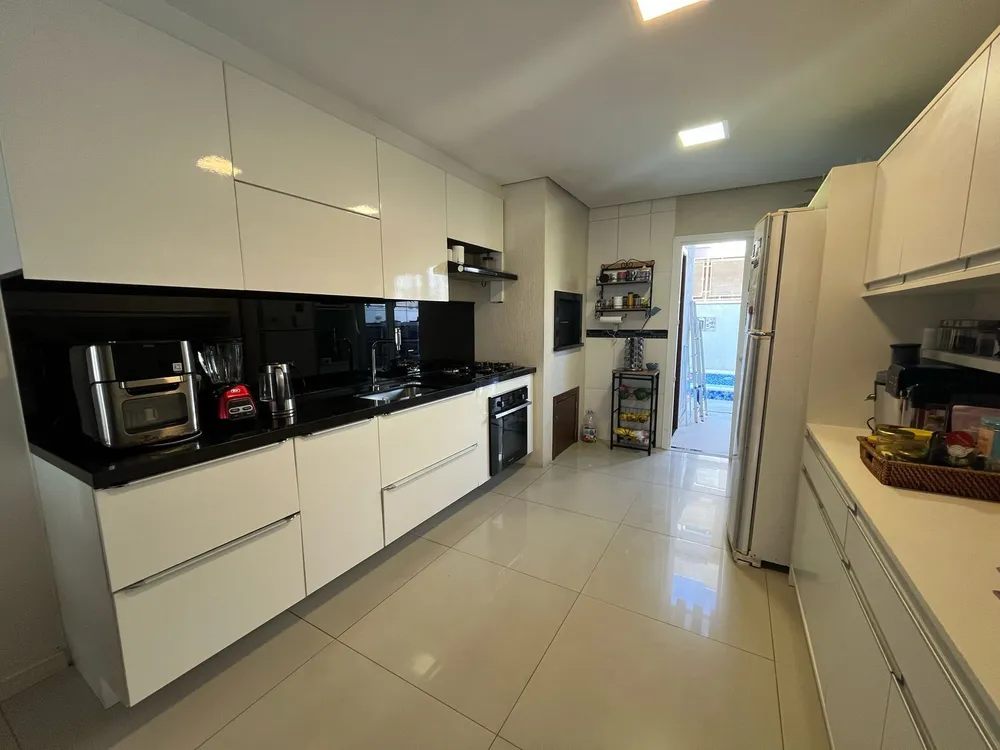 Casa, 3 quartos, 146 m² - Foto 9