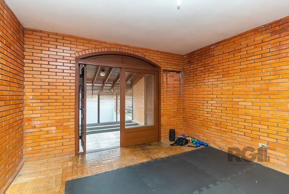 Casa, 5 quartos, 245 m² - Foto 8