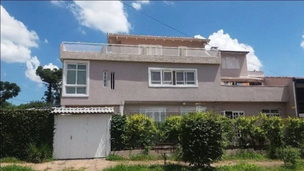 Casa, 5 quartos, 188 m² - Foto 1