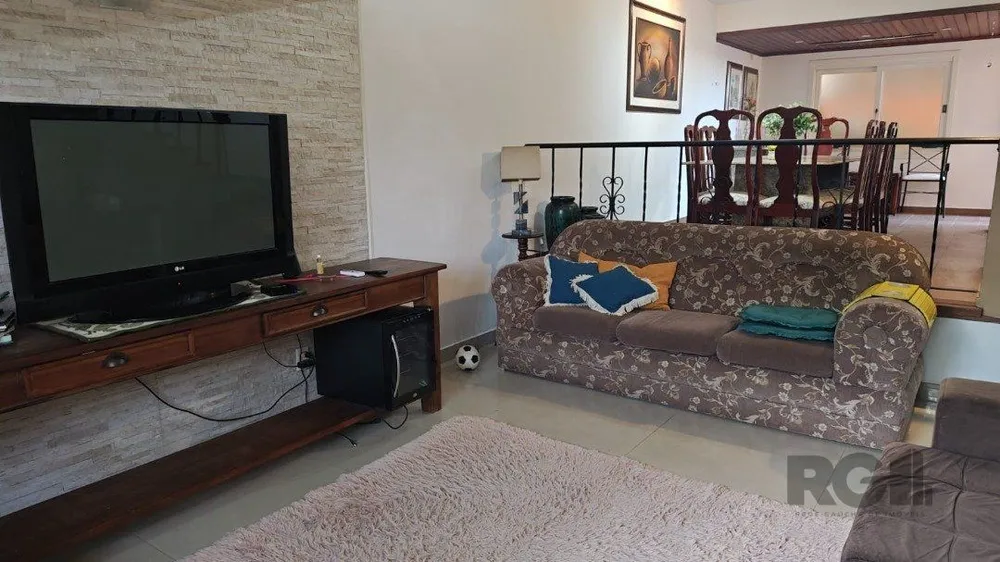 Casa, 4 quartos, 252 m² - Foto 4