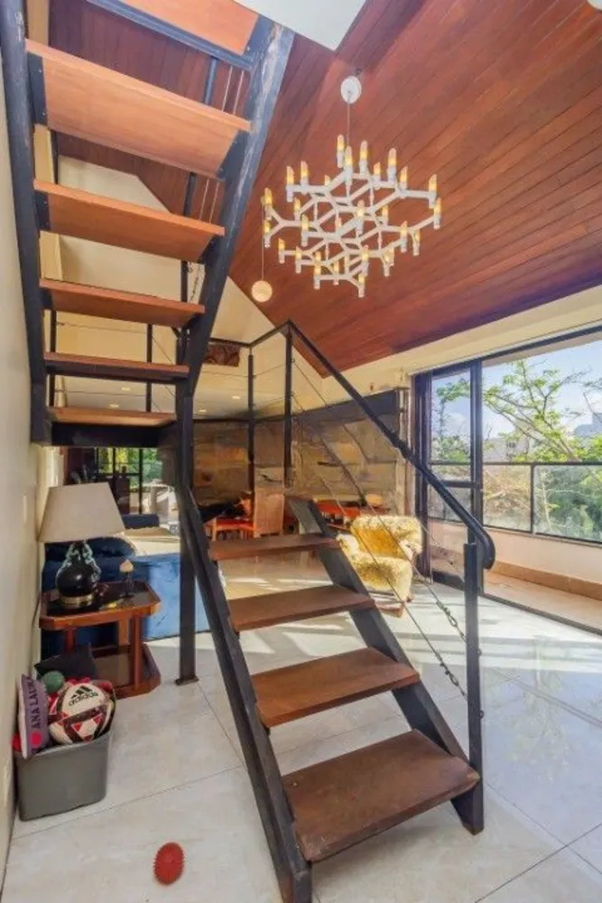 Cobertura, 3 quartos, 301 m² - Foto 1