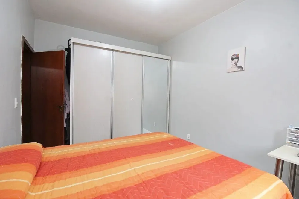 Casa, 3 quartos, 198 m² - Foto 4