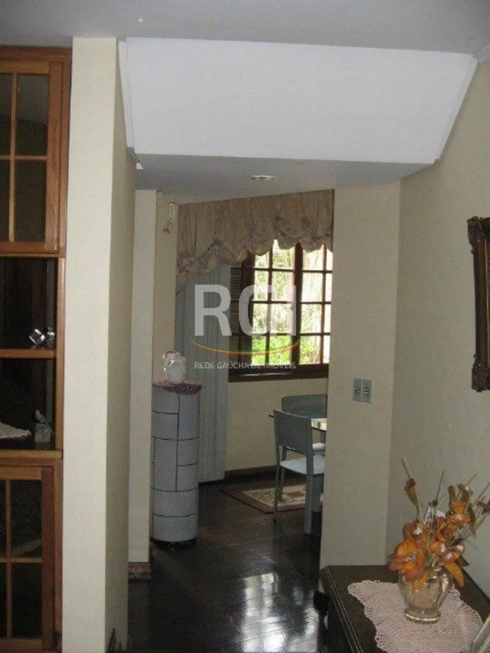 Casa, 4 quartos, 328 m² - Foto 2