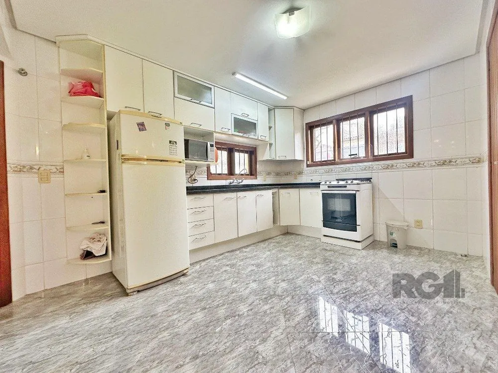 Casa, 3 quartos, 255 m² - Foto 2