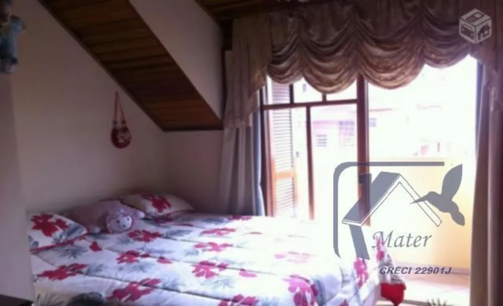 Casa, 3 quartos, 169 m² - Foto 1