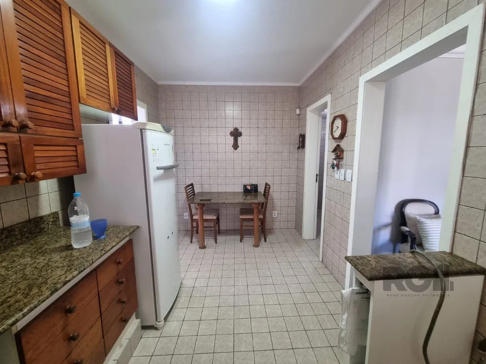 Casa, 4 quartos, 180 m² - Foto 2