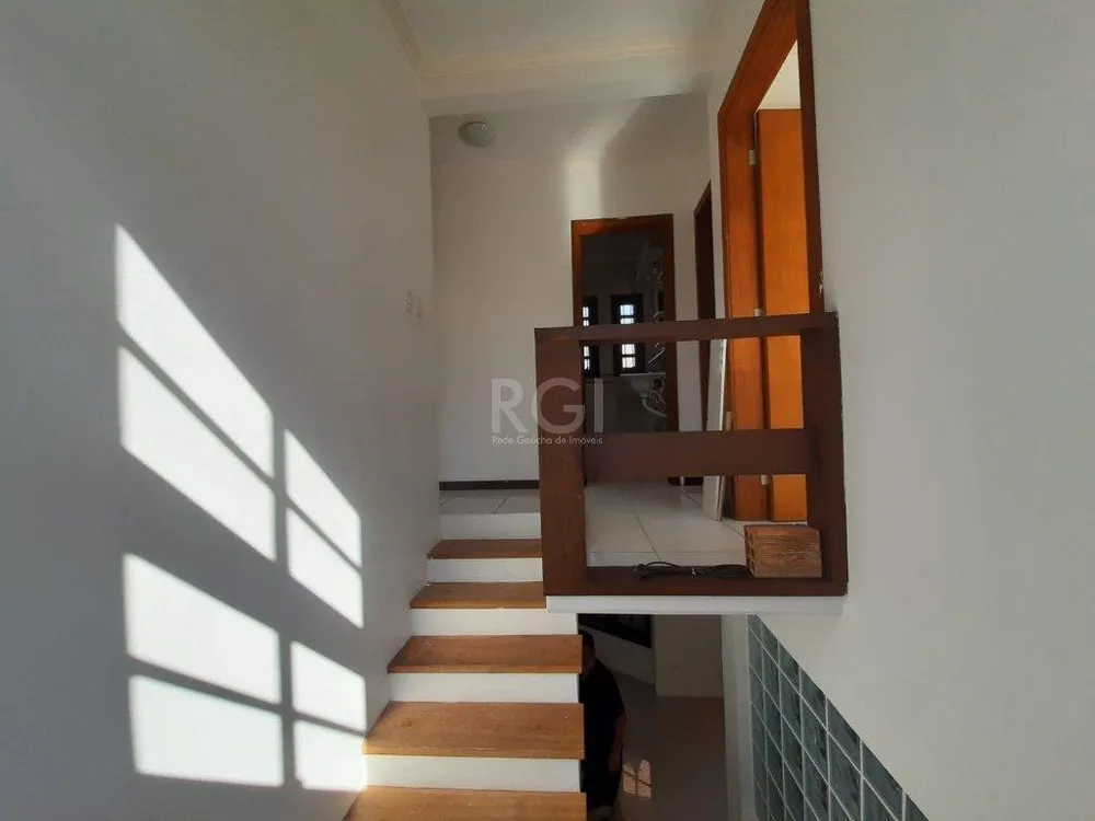 Casa, 5 quartos, 122 m² - Foto 2