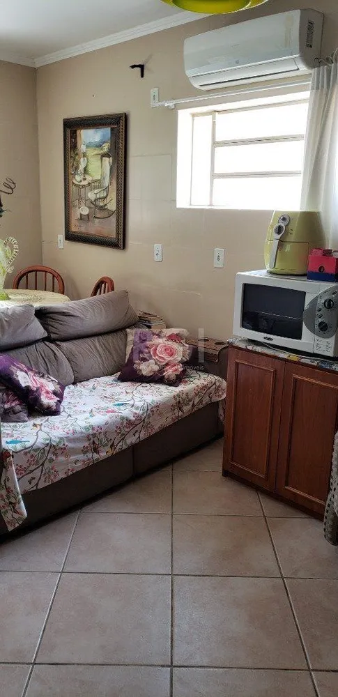 Casa, 8 quartos, 200 m² - Foto 1