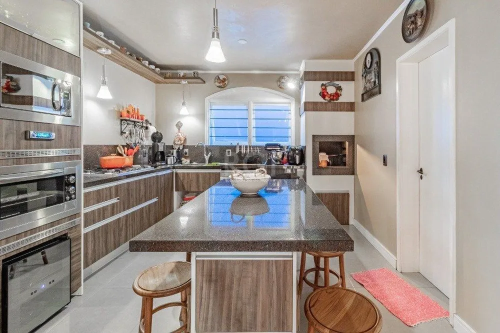 Casa, 3 quartos, 284 m² - Foto 3