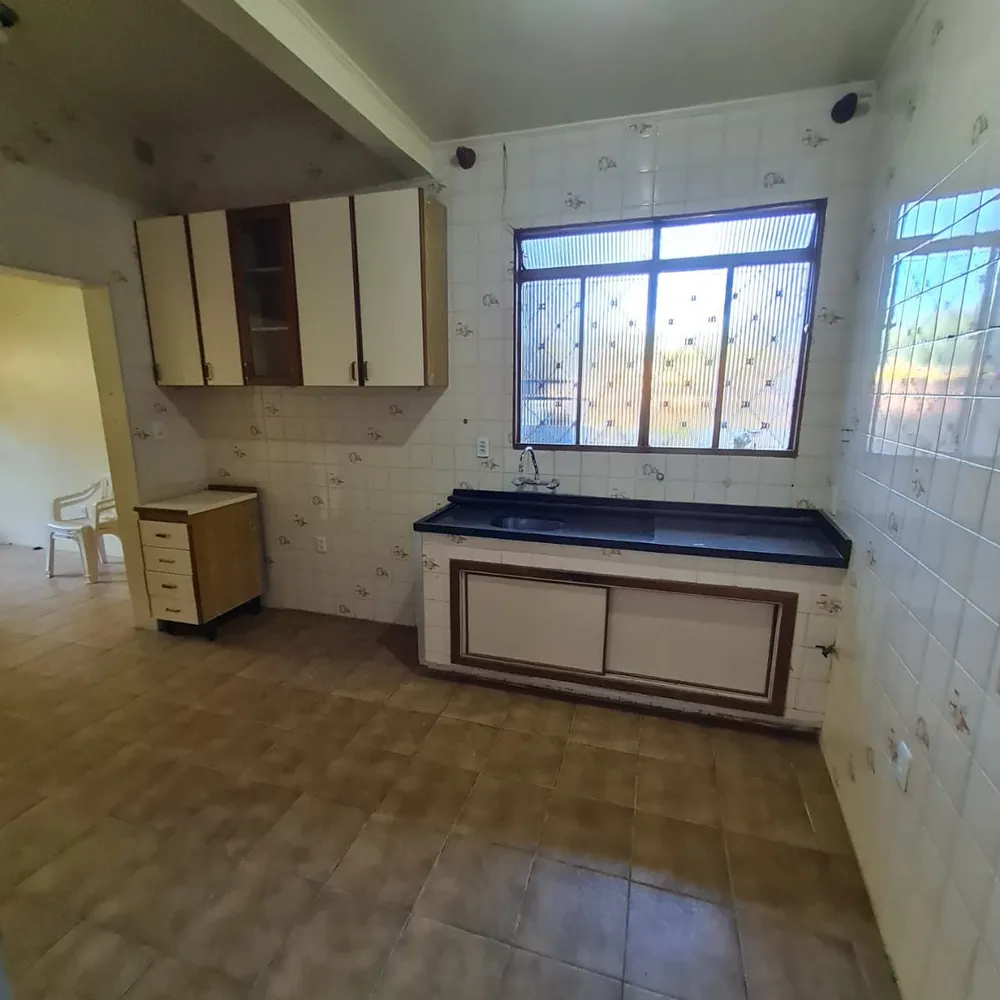 Casa, 4 quartos, 324 m² - Foto 1