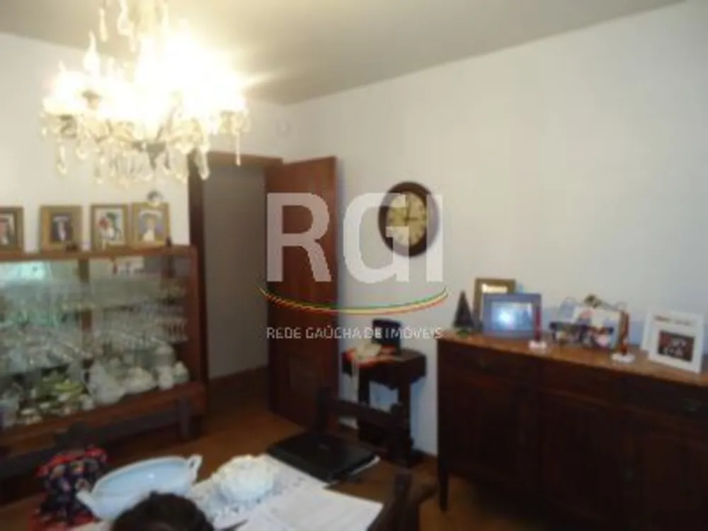 Casa, 4 quartos, 330 m² - Foto 2