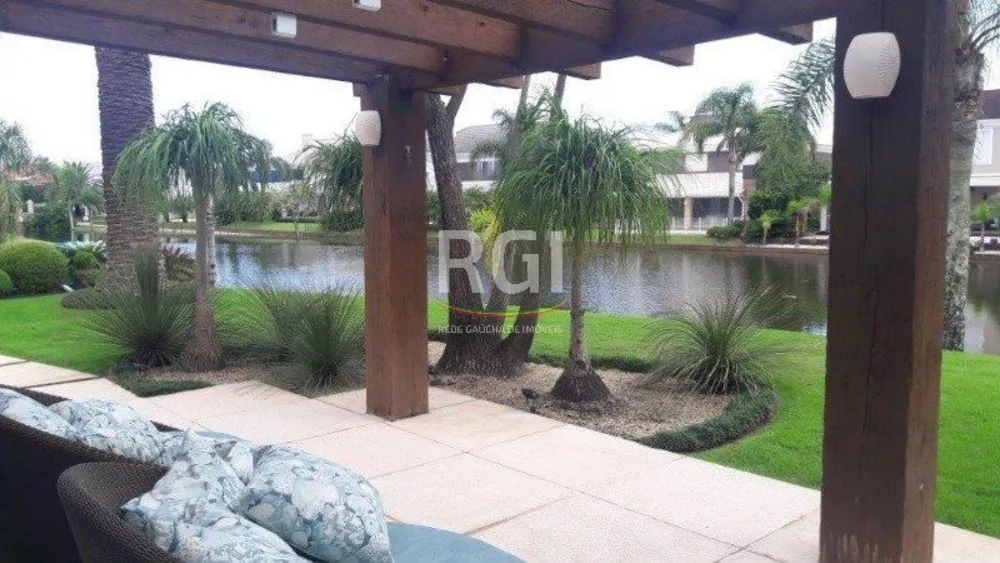 Casa, 6 quartos, 728 m² - Foto 1