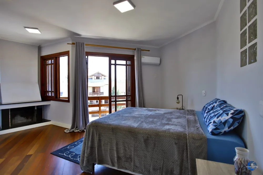 Casa, 3 quartos, 285 m² - Foto 1