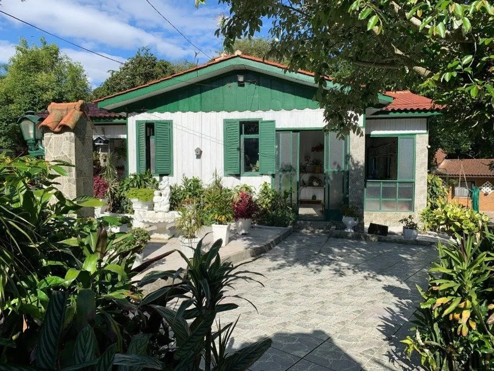 Sítio, 3 quartos, 2000 m² - Foto 1