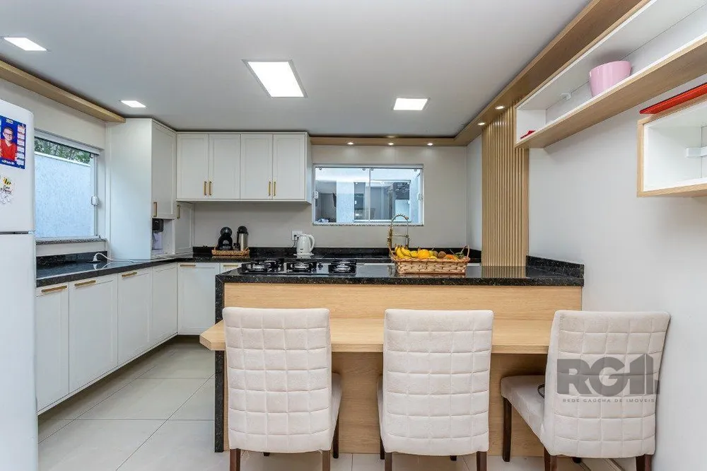 Casa, 4 quartos, 138 m² - Foto 2