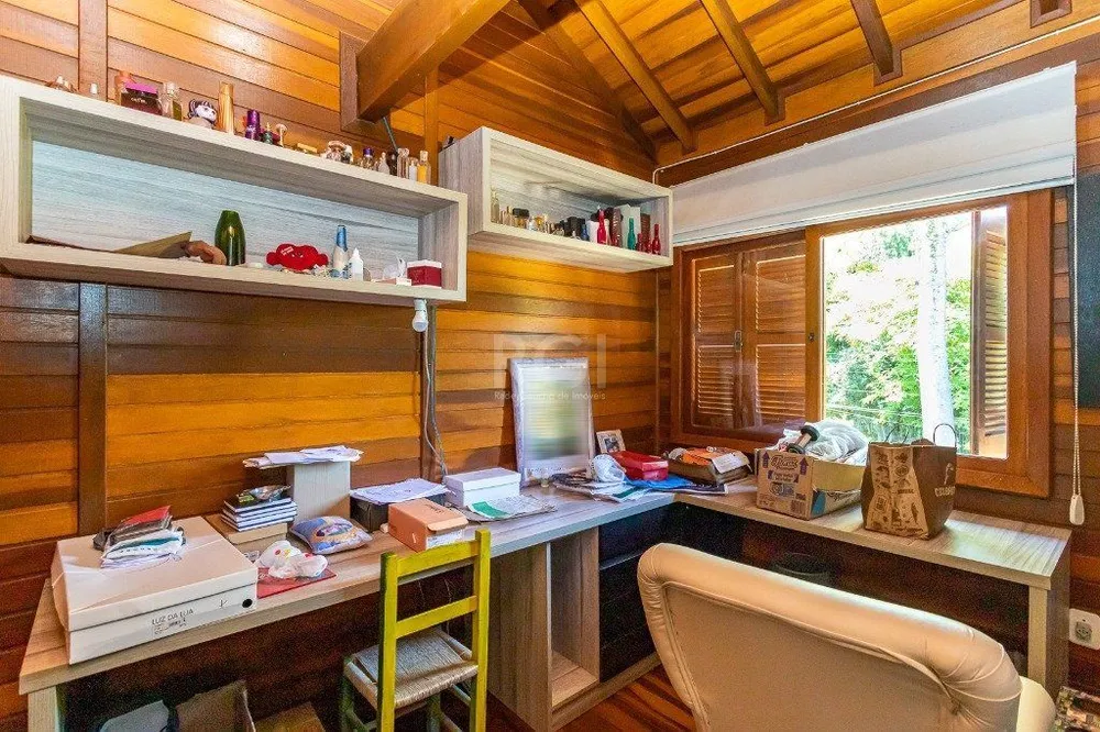 Casa, 5 quartos, 350 m² - Foto 1