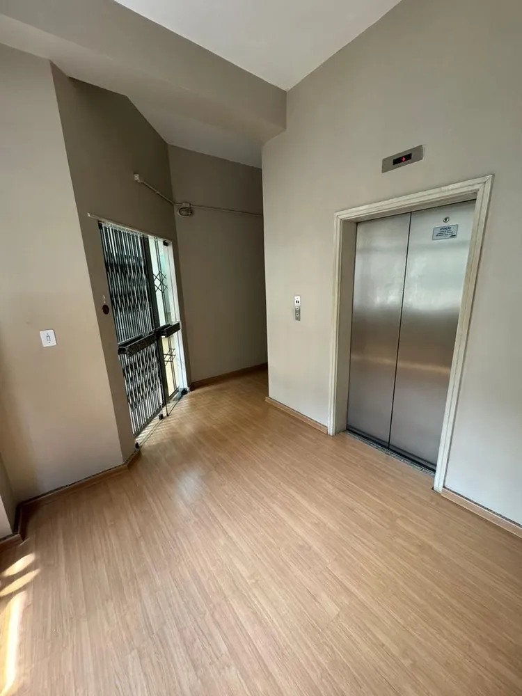 Sala-Conjunto, 195 m² - Foto 2