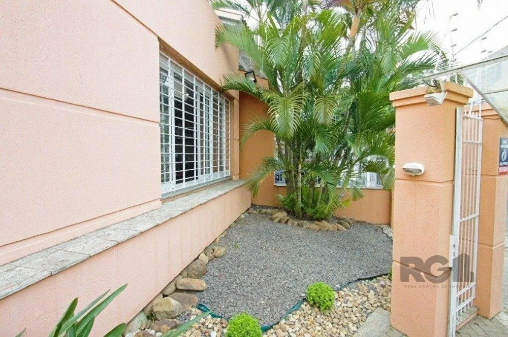Casa, 3 quartos, 330 m² - Foto 1