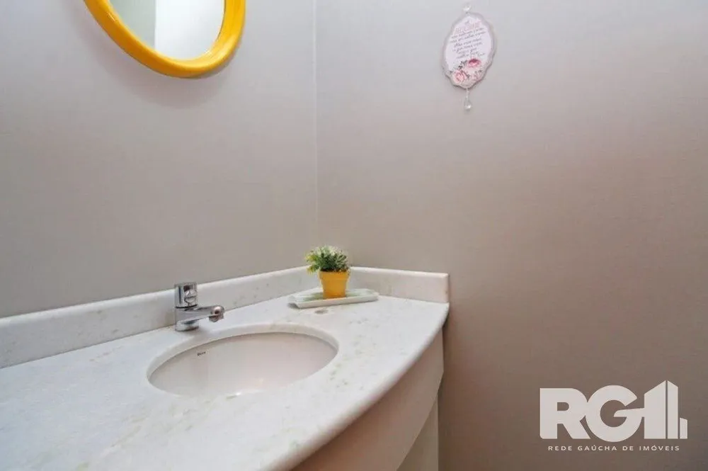 Casa, 3 quartos, 225 m² - Foto 1