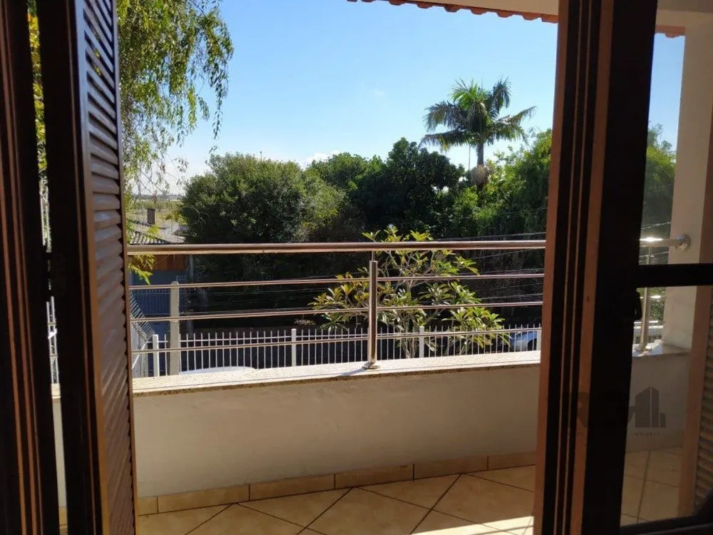 Casa, 3 quartos, 200 m² - Foto 2