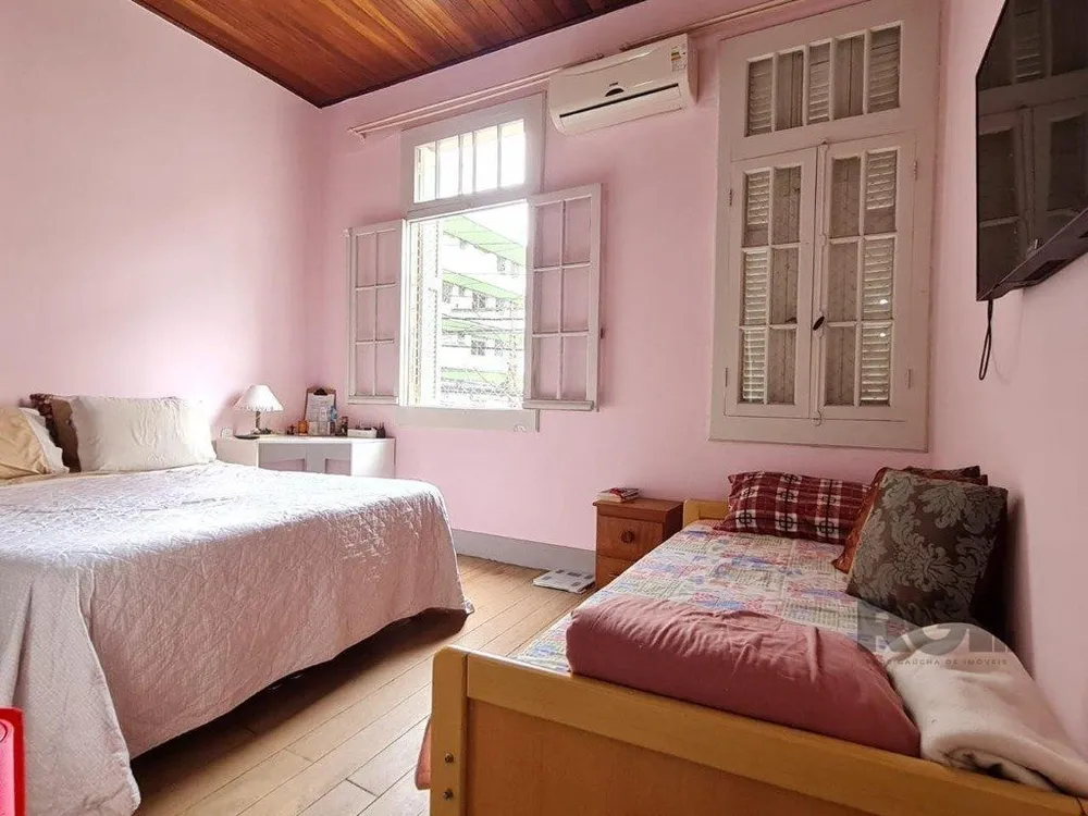 Casa, 4 quartos, 180 m² - Foto 1