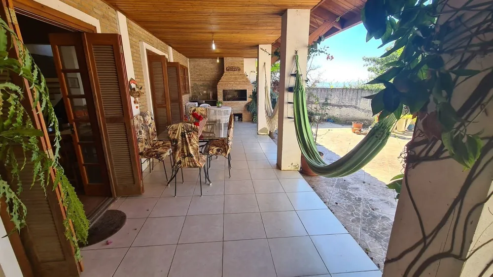 Casa, 3 quartos, 168 m² - Foto 4