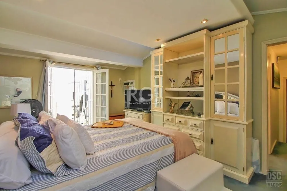 Casa, 4 quartos, 300 m² - Foto 1