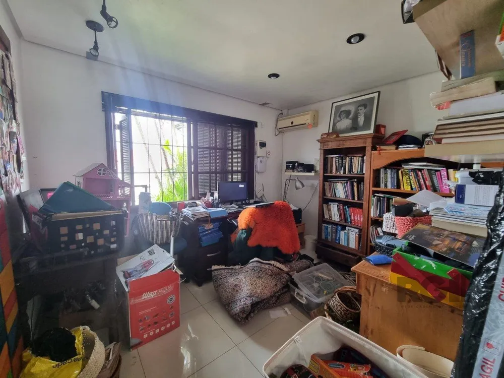 Casa, 3 quartos, 246 m² - Foto 4