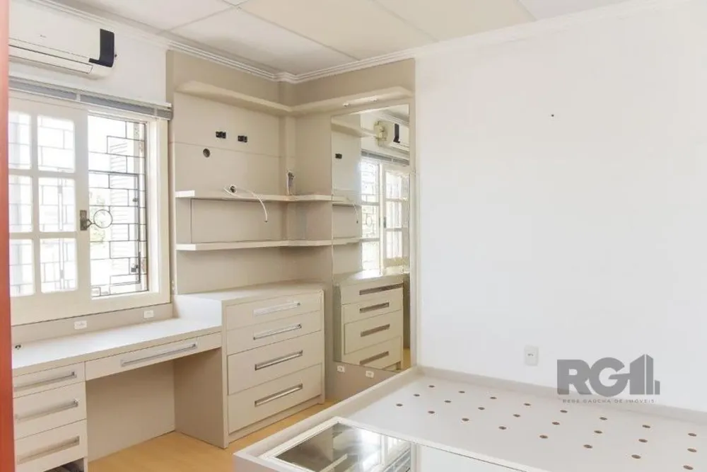 Casa, 5 quartos, 197 m² - Foto 3