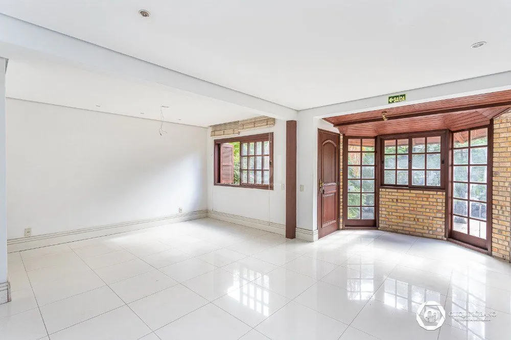 Casa, 4 quartos, 330 m² - Foto 2