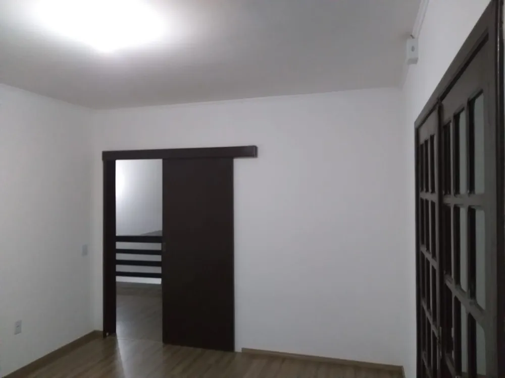 Casa, 3 quartos, 158 m² - Foto 3
