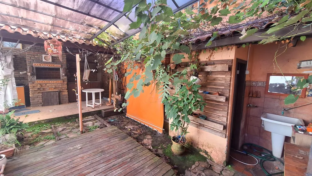 Casa, 5 quartos, 175 m² - Foto 1