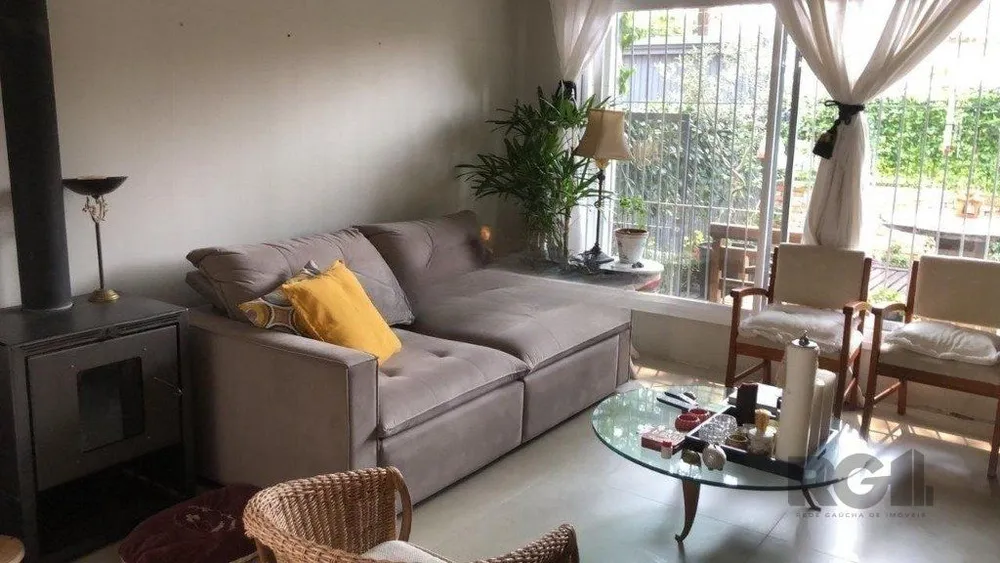 Casa, 4 quartos, 130 m² - Foto 3