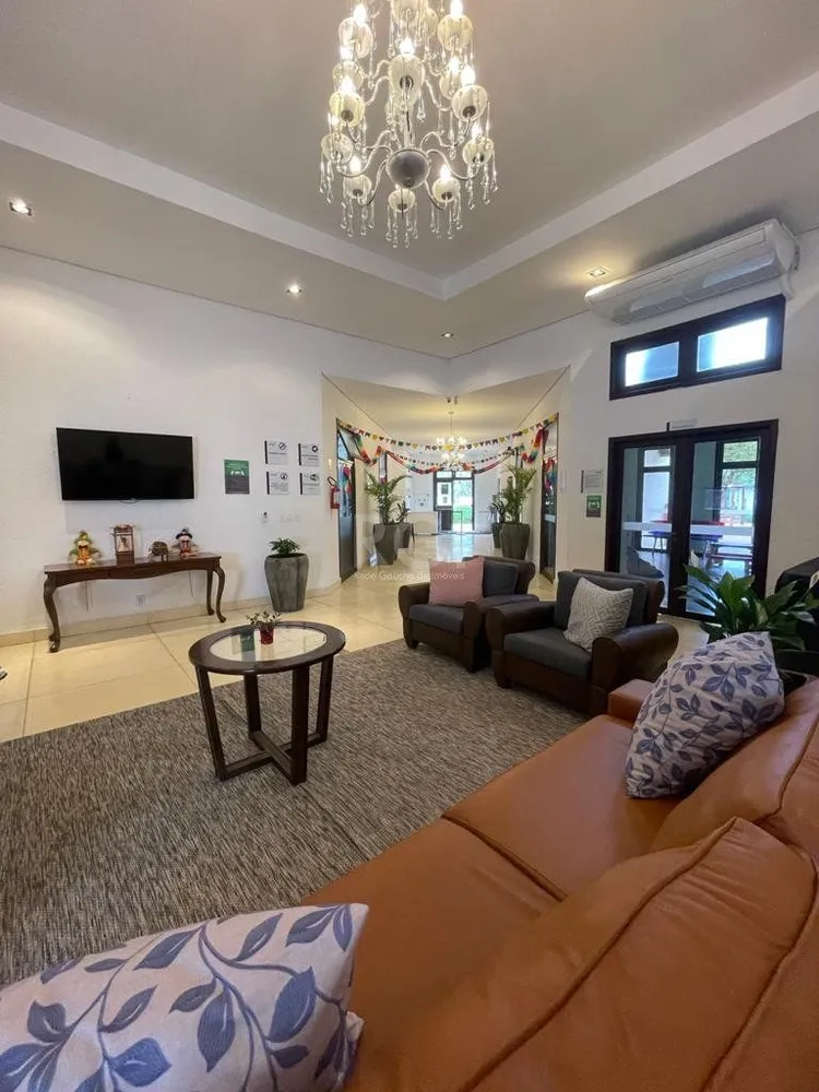 Cobertura, 3 quartos, 217 m² - Foto 4