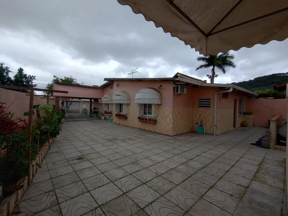 Casa, 5 quartos, 250 m² - Foto 9
